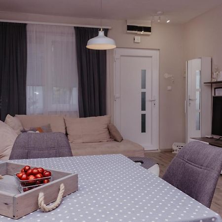 Apartment Tea สปลิท ภายนอก รูปภาพ